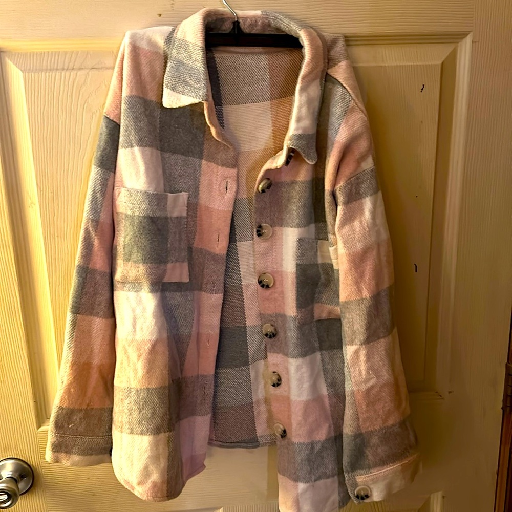 Women’s Shacket Large